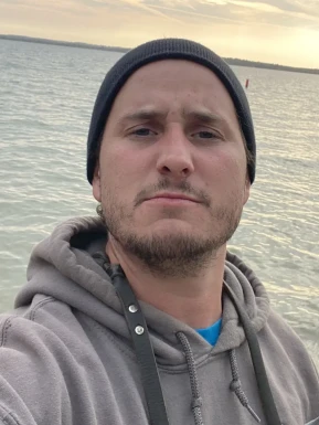 Canadian men looking for love