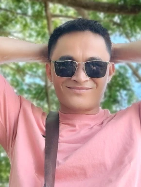 Foreign men for dating