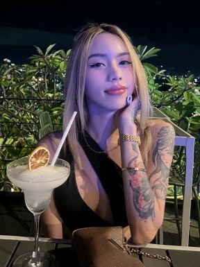 Thai ladyboys for dating / Ladyboys from Philippines for dating