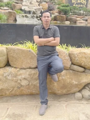 Foreign men for dating