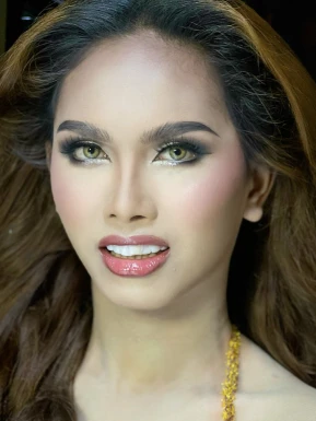 Thai ladyboys for dating / Ladyboys from Philippines for dating