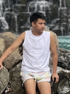 Foreign men for dating