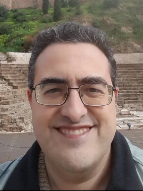 Spanish men looking for love
