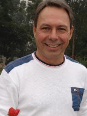 Canadian men looking for love