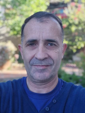 Spanish men looking for love
